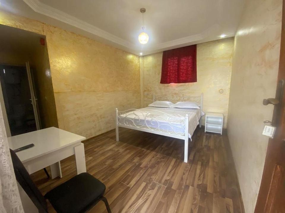 Elite Palace Plus Hotel Батуми Екстериор снимка